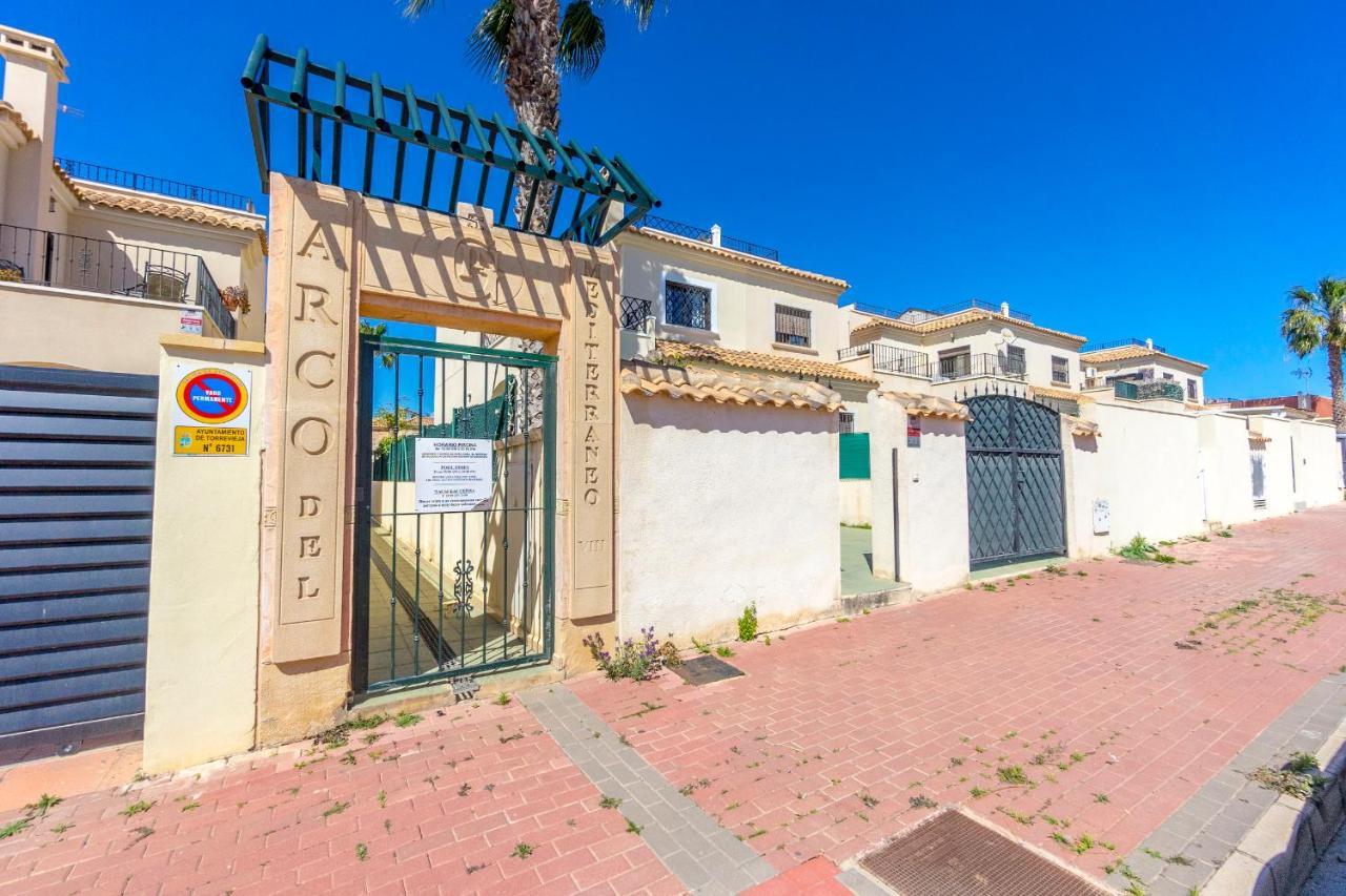 Fh Mediterraneo Torrevieja Eksteriør billede